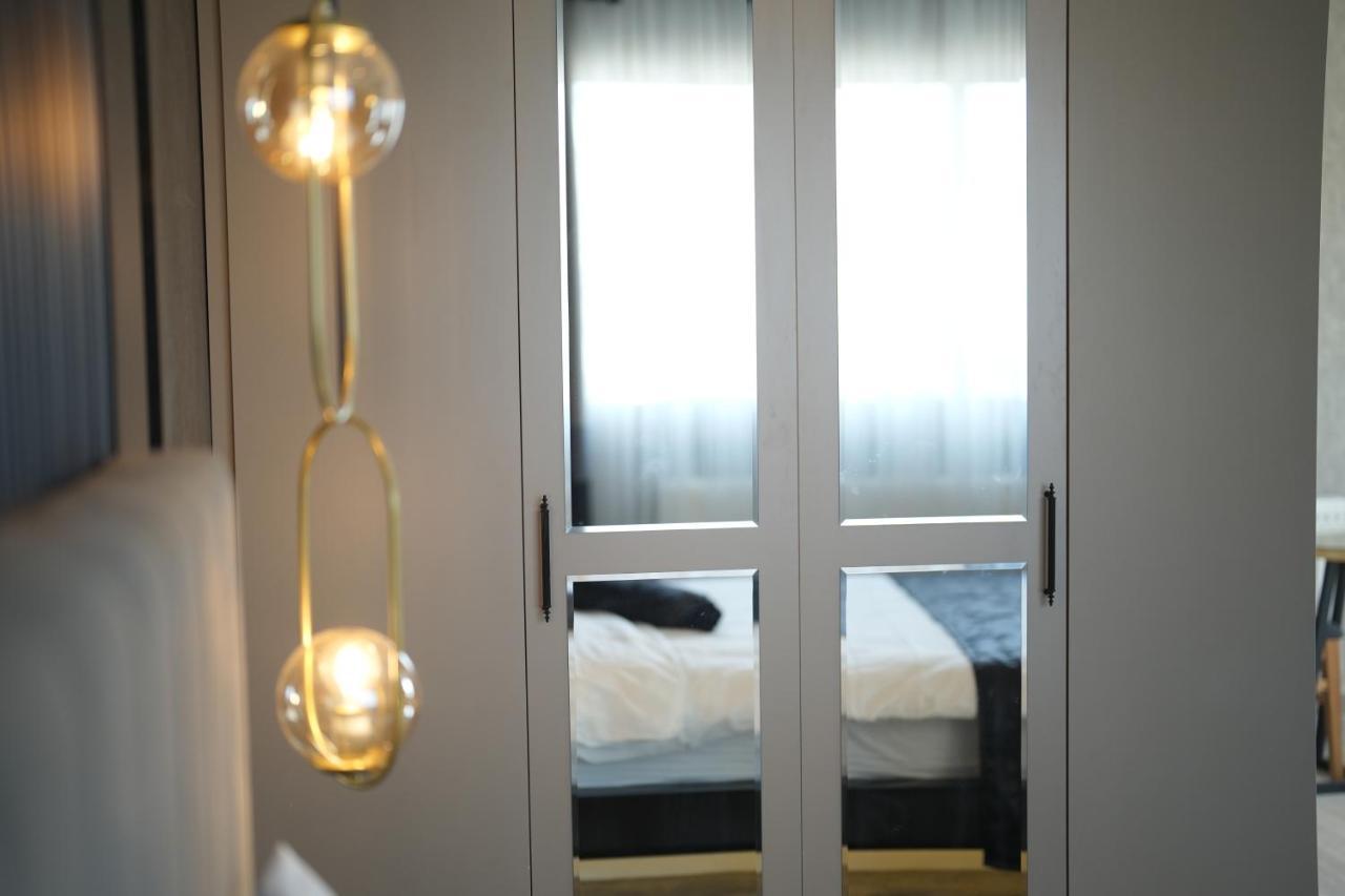 Marlen Hotel Bayrakli Измир Экстерьер фото