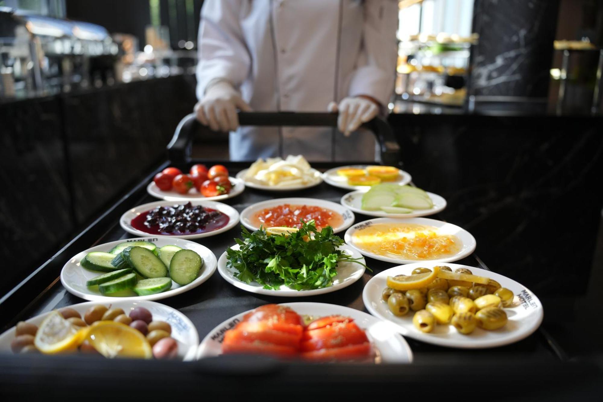 Marlen Hotel Bayrakli Измир Экстерьер фото